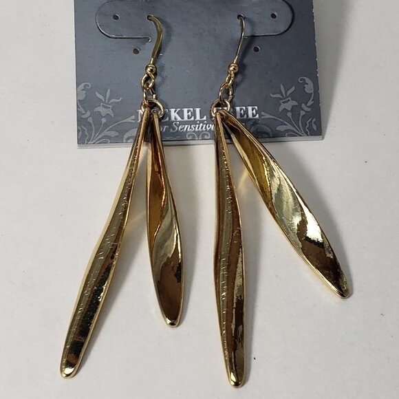2/$30 Stylish Gold tone Fringed Drop Dangle Statement Earrings 3" long Jewelry - Picture 3 of 9